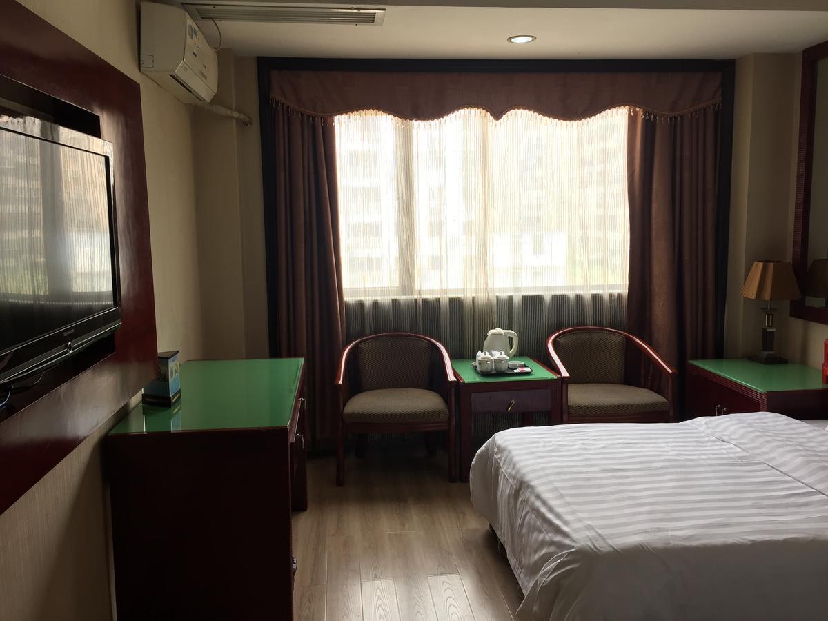 Yile Hotel Guangzhou Exterior photo